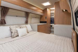 Auto-Trail V-Line 600/610/620 Sport 2015 года 
